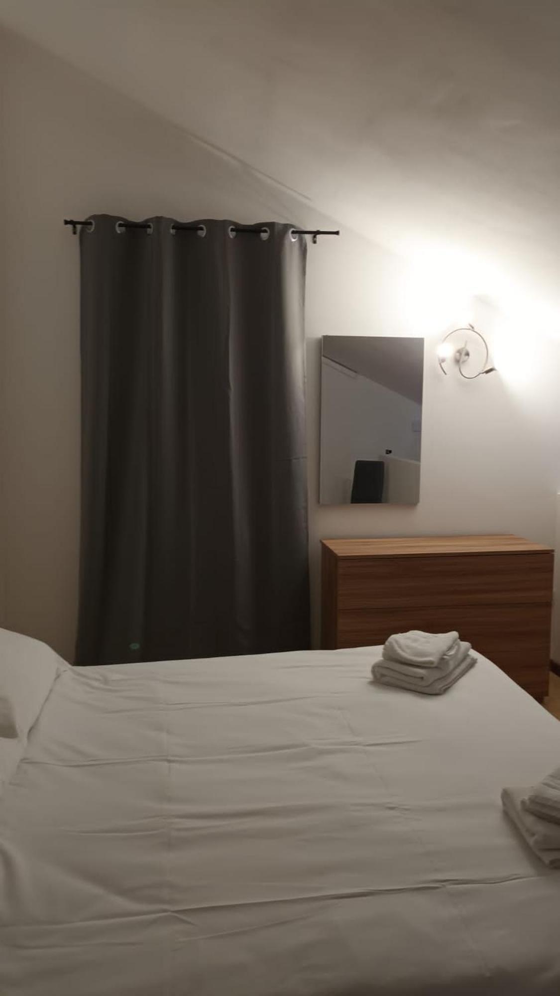 Casa N 1 Con Parcheggio Privato E Colonnina Ricarica Apartment Livorno